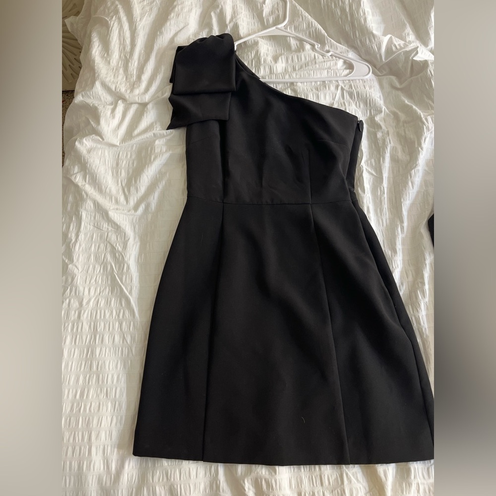 Elegant mini dress